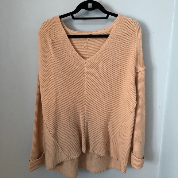 Free People Sweaters - Light Pink Free People Sweater